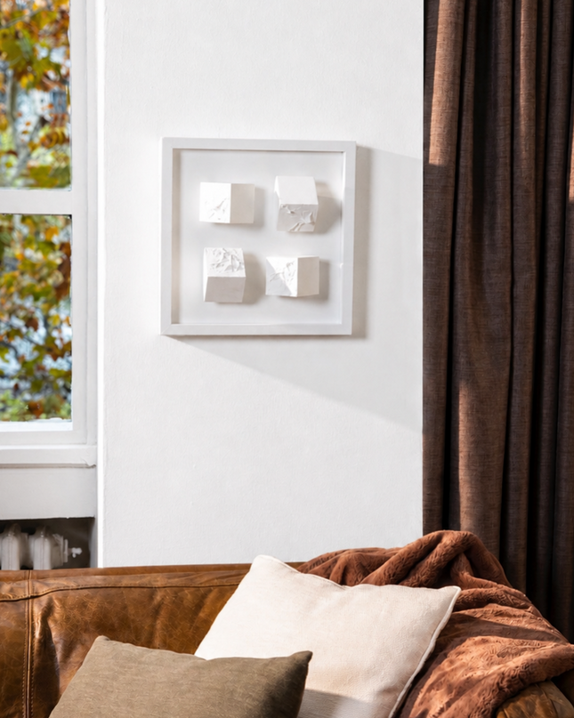 Monowall White Duvar Aksesuarı – Çerçeveli Küp Kompozisyonu /  Sculptural Wall Decor