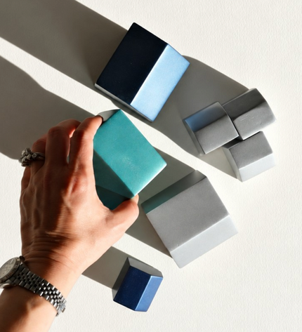 Wallicon Cross Colors | Modüler 3D Ahşap Duvar Dekoru – WALLIBEX / Wallicon Cross Colors, 21 parçalı modüler ahşap duvar dekoru. İki farklı renk seçeneği ve dinamik 3D formlarıyla yaşam alanlarına modern bir dokunuş katar.