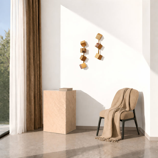 Wallicon Line Gold 2’li Set Duvar Aksesuarı – Ahşap Küp & Metal Kompozisyon