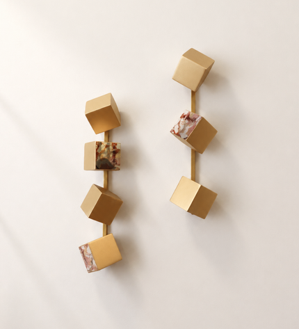 Wallicon Line Gold 2’li Set Duvar Aksesuarı – Ahşap Küp & Metal Kompozisyon