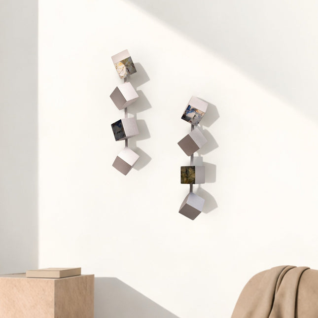 Wallicon Line Silver 2’li Set Duvar Aksesuarı – Ahşap Küp & Metal Kompozisyon