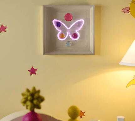 Butterfly Neon Işıklı Duvar Aksesuarı